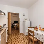 3 Bedroom Lovely In Casa de Férias
