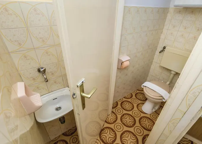 3 Bedroom Lovely In