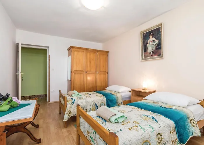 3 Bedroom Lovely In Nyaraló *