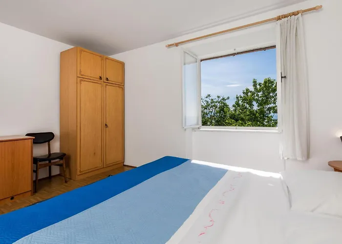 3 Bedroom Lovely In * Lovran